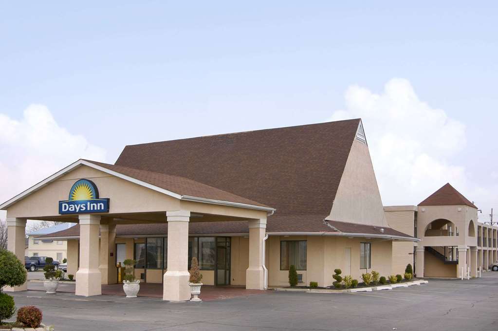 Days Inn By Wyndham Blytheville Exterior foto